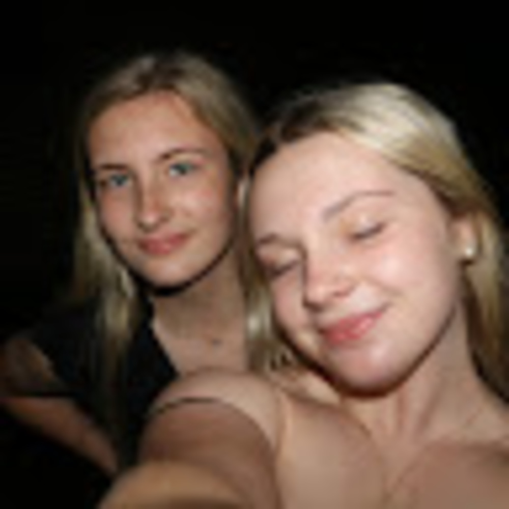 Meet your Posher, Ava